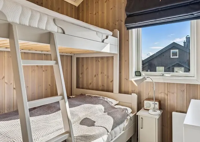 Modern Family With In Out, Location In Beitostolen